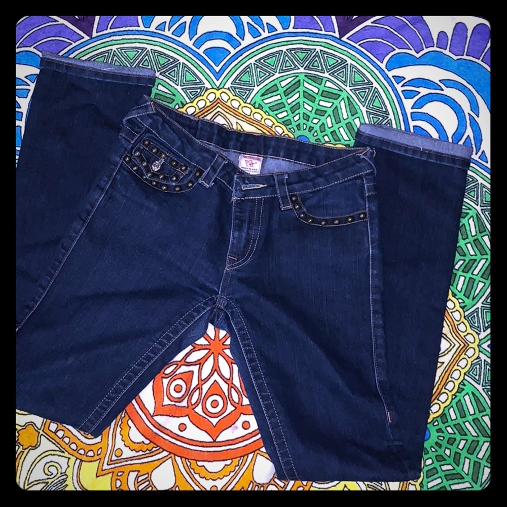 In new condition (never worn) .